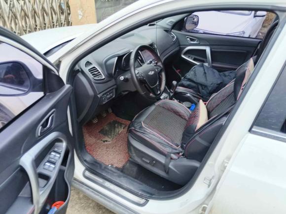 [合肥·皖A] 二手奇瑞瑞虎52016款 1.5T 手动家悦信赖版