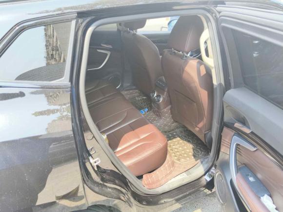 [青岛·鲁B] 二手魏牌魏牌 VV72017款 2.0T 旗舰型