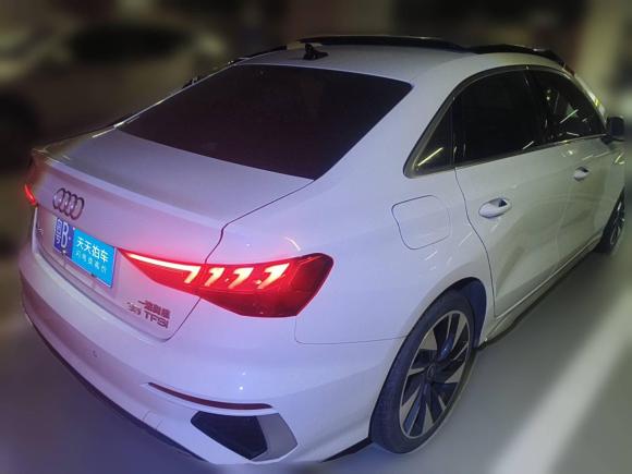 [深圳·粤B] 二手奥迪奥迪A32023款 改款 A3L Limousine 35 TFSI 时尚运动型