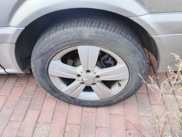 [青岛·鲁B] 二手奔驰唯雅诺2010款 2.5L 尊贵版