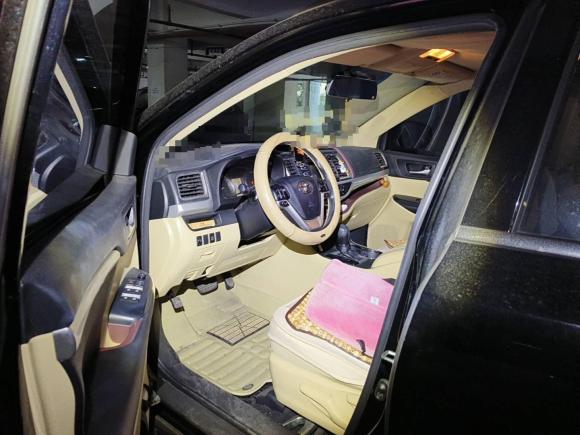 [佛山·粤E] 二手丰田汉兰达2015款 2.0T 两驱精英版 7座