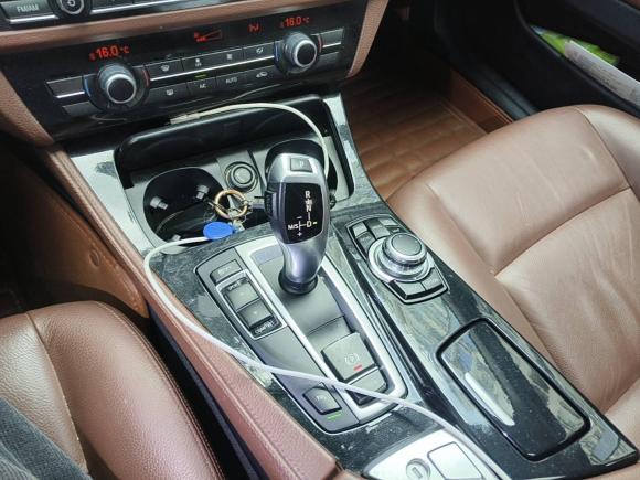 [上海·沪A] 二手宝马宝马5系2014款 520Li 典雅型