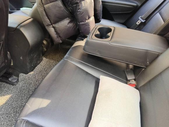 [上海·沪C] 二手起亚起亚K42014款 1.8L 自动GLS