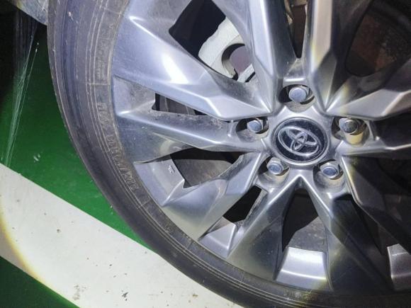 [合肥·闽G] 二手丰田威兰达2021款 2.0L CVT两驱豪华版