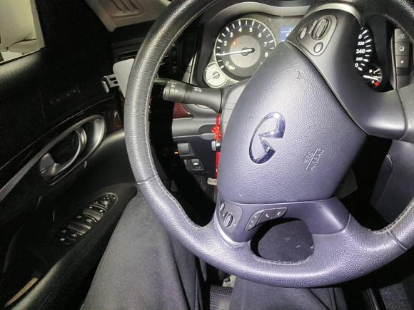 [上海·沪G] 二手英菲尼迪英菲尼迪Q702013款 Q70L 2.5L 舒适版