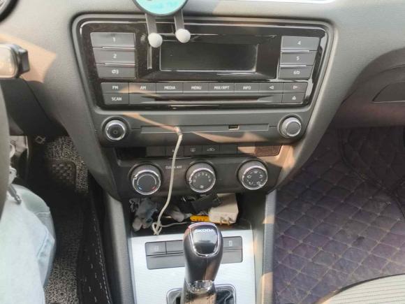 [杭州·浙A] 二手斯柯达明锐2017款 1.6L 自动创行版