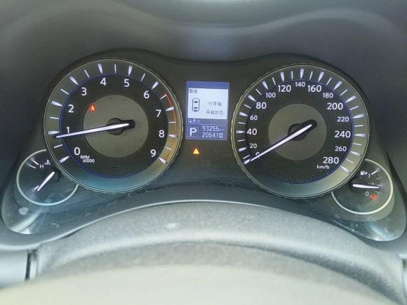 [无锡·苏B] 二手英菲尼迪英菲尼迪Q702019款 Q70L 2.0T 精英版