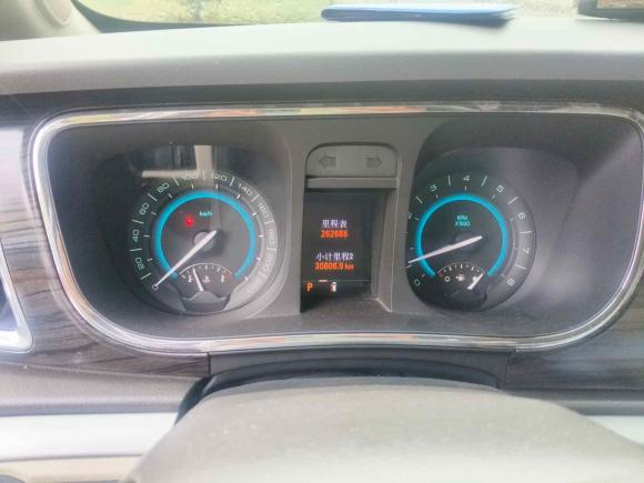 [上海·沪C] 二手别克别克GL82011款 3.0L GT豪华商务豪雅版