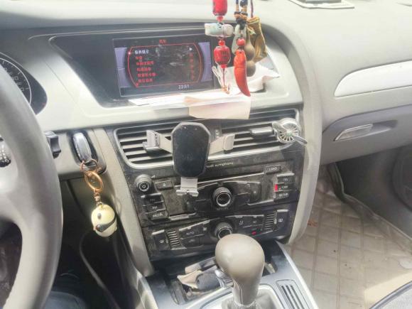 [宁波·浙B] 二手奥迪奥迪A4L2010款 2.0 TFSI 标准型