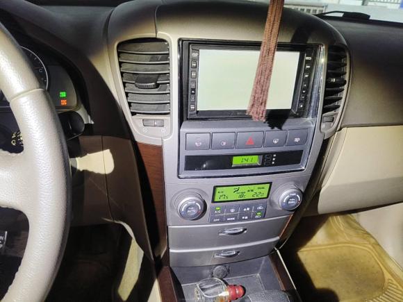 [广州·粤A] 二手起亚索兰托2006款 3.8L 汽油舒适版