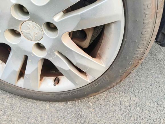 [武汉·鄂A] 二手标致标致30082016款 1.6THP 自动经典版