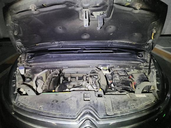 [济南·鲁A] 二手雪铁龙C4 PICASSO2015款 Grand 1.6T 豪华型 7座