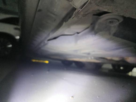 [深圳·粤B] 二手丰田雷凌2016款 双擎 1.8H GS E-CVT精英天窗版