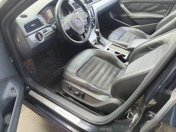 [上海·沪E] 二手大众帕萨特2011款 3.0L V6 DSG旗舰版