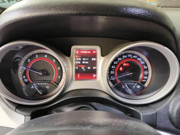 [青岛·鲁B] 二手道奇酷威2013款 2.4L 两驱尊尚版