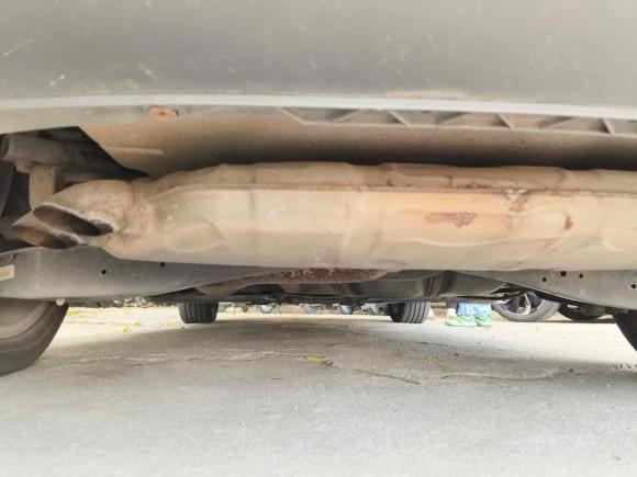 [深圳·粤B] 二手大众途安2013款 1.4T 手动舒适版5座