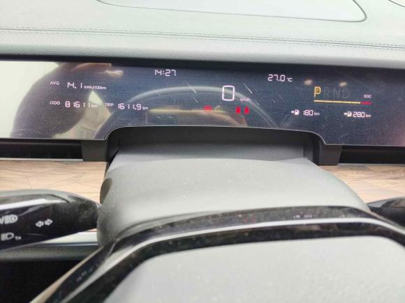 [广州·粤A] 二手哪吒汽车哪吒S2022款 增程版 1160km 后驱中版