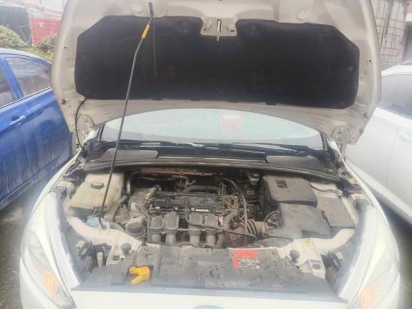 [杭州·浙A] 二手福特福克斯2015款 三厢 1.6L 自动舒适型