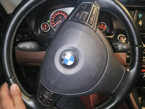 [上海·沪A] 二手宝马宝马5系2014款 520i 典雅型