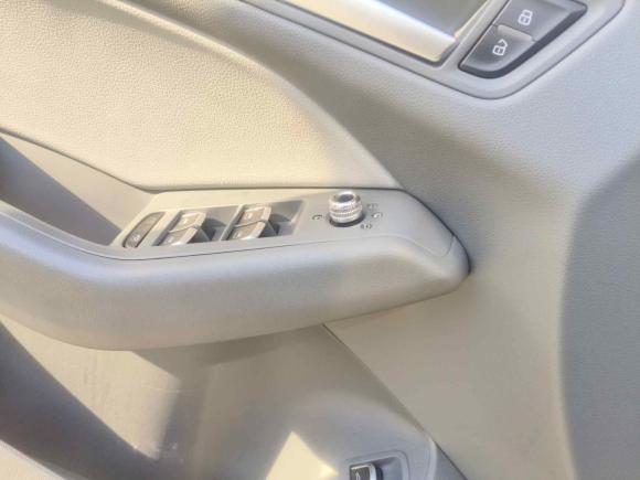 [杭州·浙A] 二手奥迪奥迪Q52015款 40 TFSI 舒适型