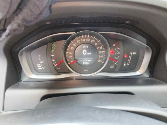 [无锡·苏B] 二手沃尔沃沃尔沃XC602017款 T5 智进版