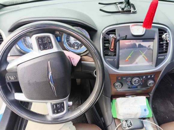 [无锡·苏B] 二手克莱斯勒克莱斯勒300C2014款 3.0L 卓越版