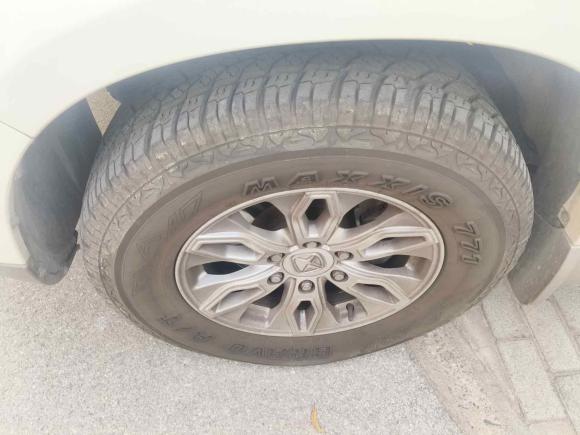 [上海·沪A] 二手江铃驭胜S3502013款 2.4T 自动两驱柴油豪华版5座