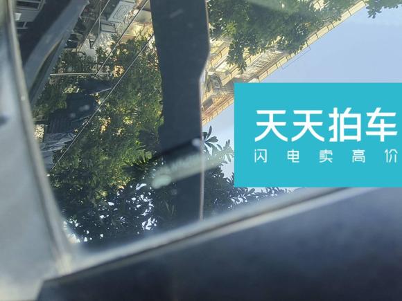 [杭州·浙A] 二手路虎揽胜极光2014款 2.0T 5门耀动版