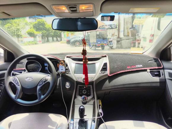 [深圳·粤B] 二手现代朗动2016款 1.6L 自动尊贵型