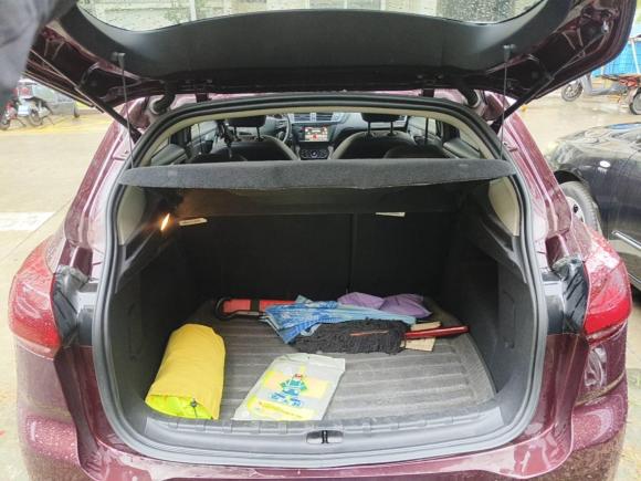 [上海·沪B] 二手雪铁龙雪铁龙C3-XR2015款 1.6L 自动先锋型