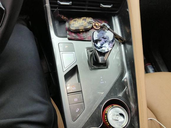 [上海·苏E] 二手荣威荣威RX52023款 1.5T 尊荣滑屏版