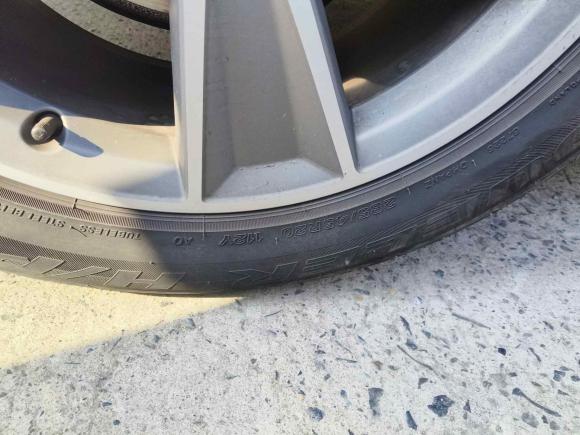 [上海·苏U] 二手奥迪奥迪Q72016款 40 TFSI 舒适型