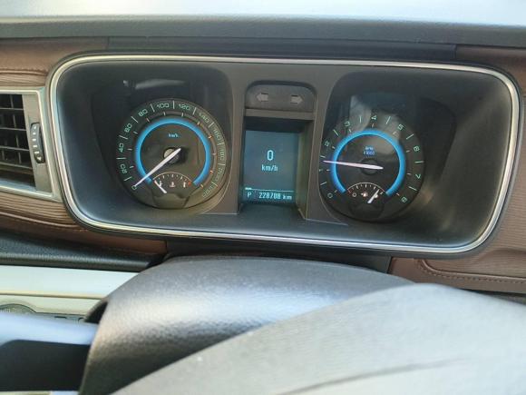 [合肥·皖A] 二手别克别克GL82014款 2.4L CT豪华商务舒适版