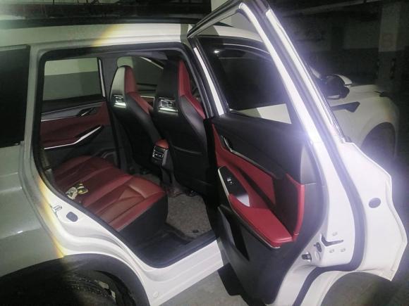 [上海·沪C] 二手长安长安CS75PLUS2022款 第二代 1.5T 自动尊贵型