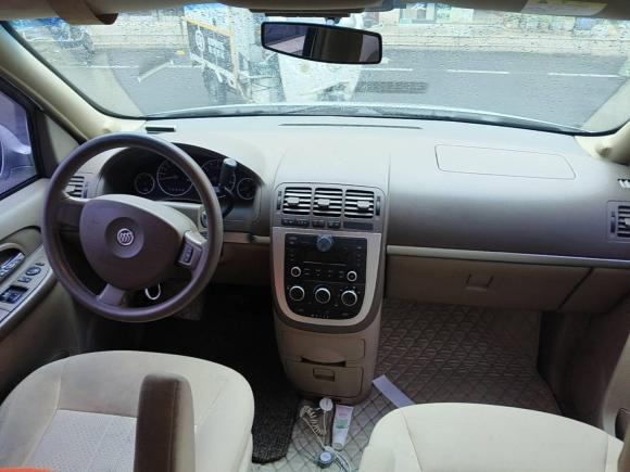 [无锡·苏B] 二手别克别克GL82014款 2.4L 经典版