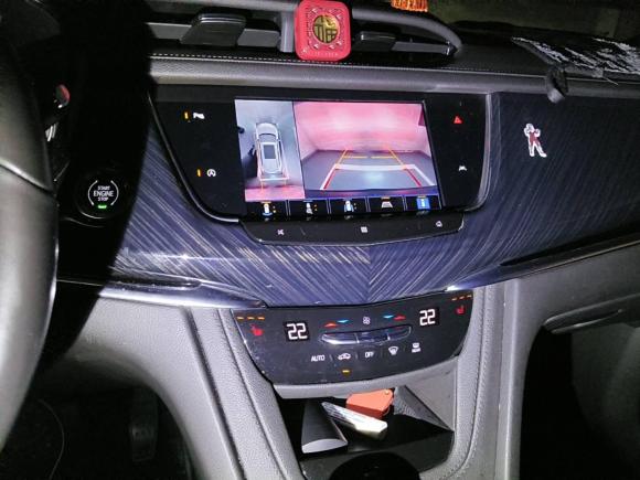 [上海·沪B] 二手凯迪拉克凯迪拉克XT62021款 28T 七座豪华型