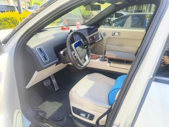 [青岛·鲁B] 二手理想汽车理想L72023款 Air