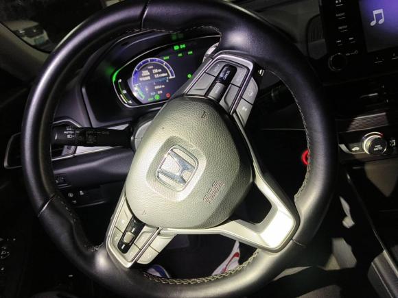 [上海·沪B] 二手本田雅阁2018款 锐·混动 2.0L 锐领版 国VI