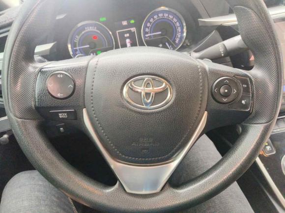 [广州·粤A] 二手丰田雷凌2016款 双擎 1.8H GS E-CVT精英天窗版