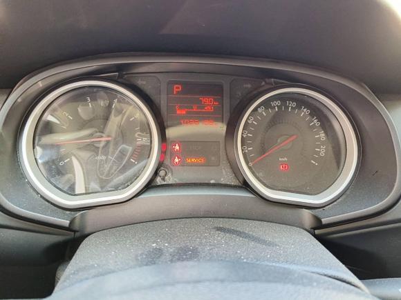 [南京·苏A] 二手雪铁龙雪铁龙C3-XR2018款 1.6L 自动时尚型