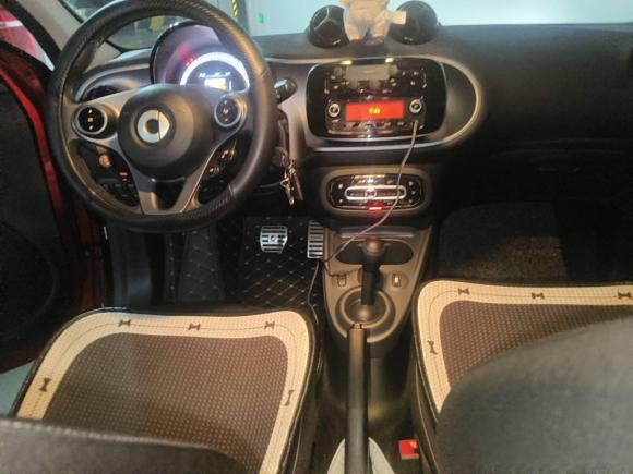 [南京·苏A] 二手smartsmart forfour2016款 1.0L 52千瓦激情版