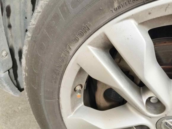 [佛山·粤E] 二手日产奇骏2012款 2.5L CVT豪华版 4WD