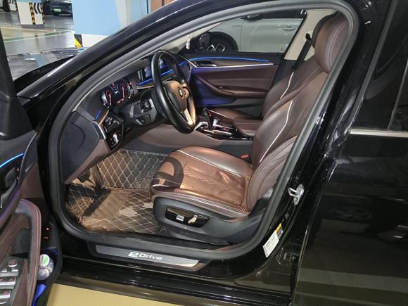 [成都·川A] 二手宝马宝马5系新能源2018款 530Le 豪华套装