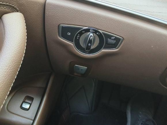 [上海·皖R] 二手奔驰奔驰E级2021款 改款 E 260 L