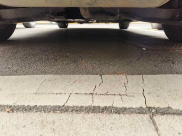 [青岛·鲁U] 二手福特福克斯2022款 三厢 EcoBoost 180 自动竞速版