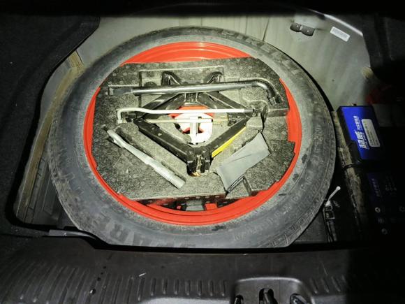 [上海·沪M] 二手捷豹捷豹XF2012款 XF 3.0L V6豪华版