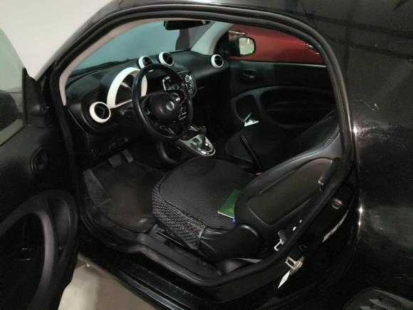 [广州·粤E] 二手smartsmart fortwo2015款 1.0L 52千瓦硬顶灵动版