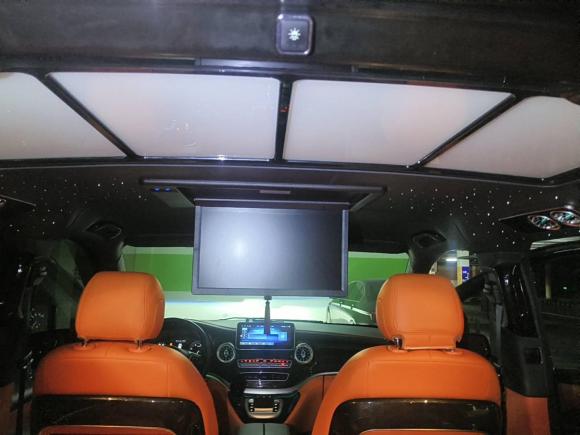 [武汉·鄂A] 二手奔驰威霆2021款 2.0T 商务版 7座