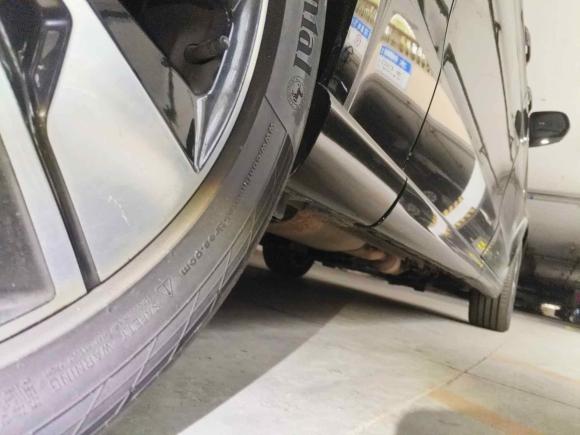 [青岛·鲁U] 二手奔驰奔驰V级2020款 V 260 L 长轴距豪华版