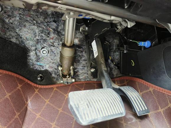 [西安·陕A] 二手福特福克斯2015款 两厢 1.6L 自动舒适型